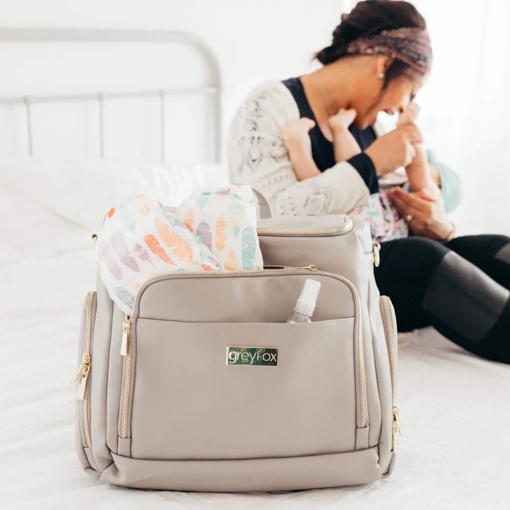 🩷💙Grey Fox Gray Diaper Bag with Gold Accents💙BABY BAG 👶 OF QUALITY. BOX B